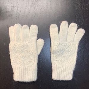 Wool and cashmere gloves
